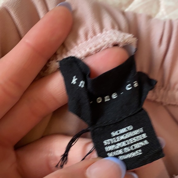 No one cares pink ruffle skirt - Picture 3 of 3